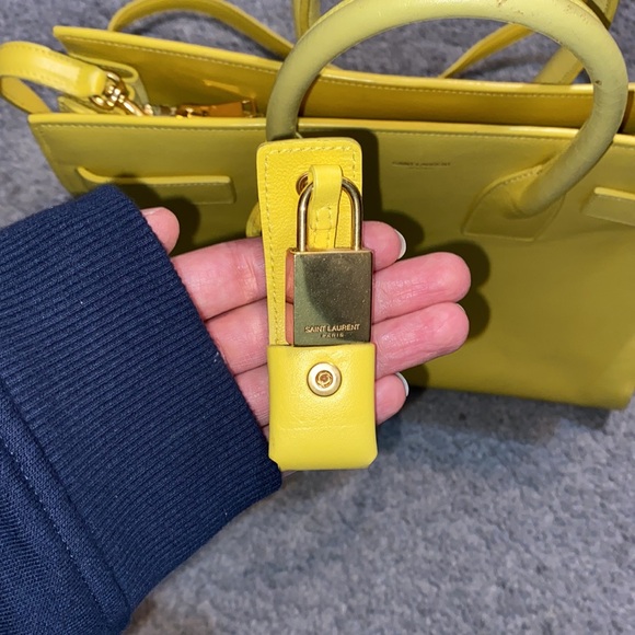 Saint Laurent yellow bag - Picture 6 of 11
